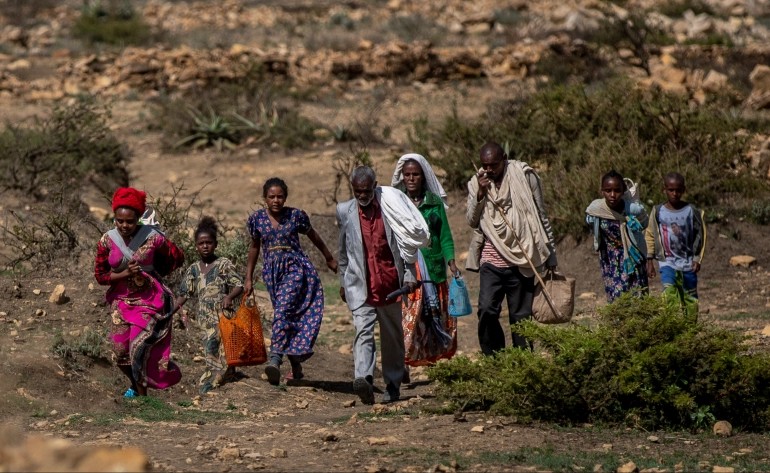 Xadgudbyada bani,aadanimo ee dowlada Ethiopia Iyo Afgambiyadii Mali iyo Guinea waxa uu sababay in maraykanka uu ka saaro sadaxdaas dal barnaamijka ganacsiga  xorta ah