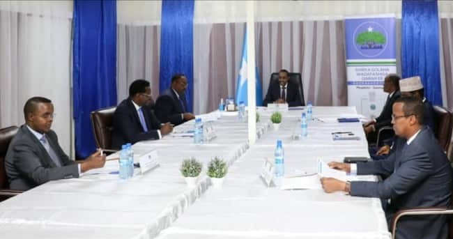 R/Wasaare rooble ayaa shirgudoomiyay kulanka Golaha Wadatashiga Qaran oo Muqdisho ka furmay