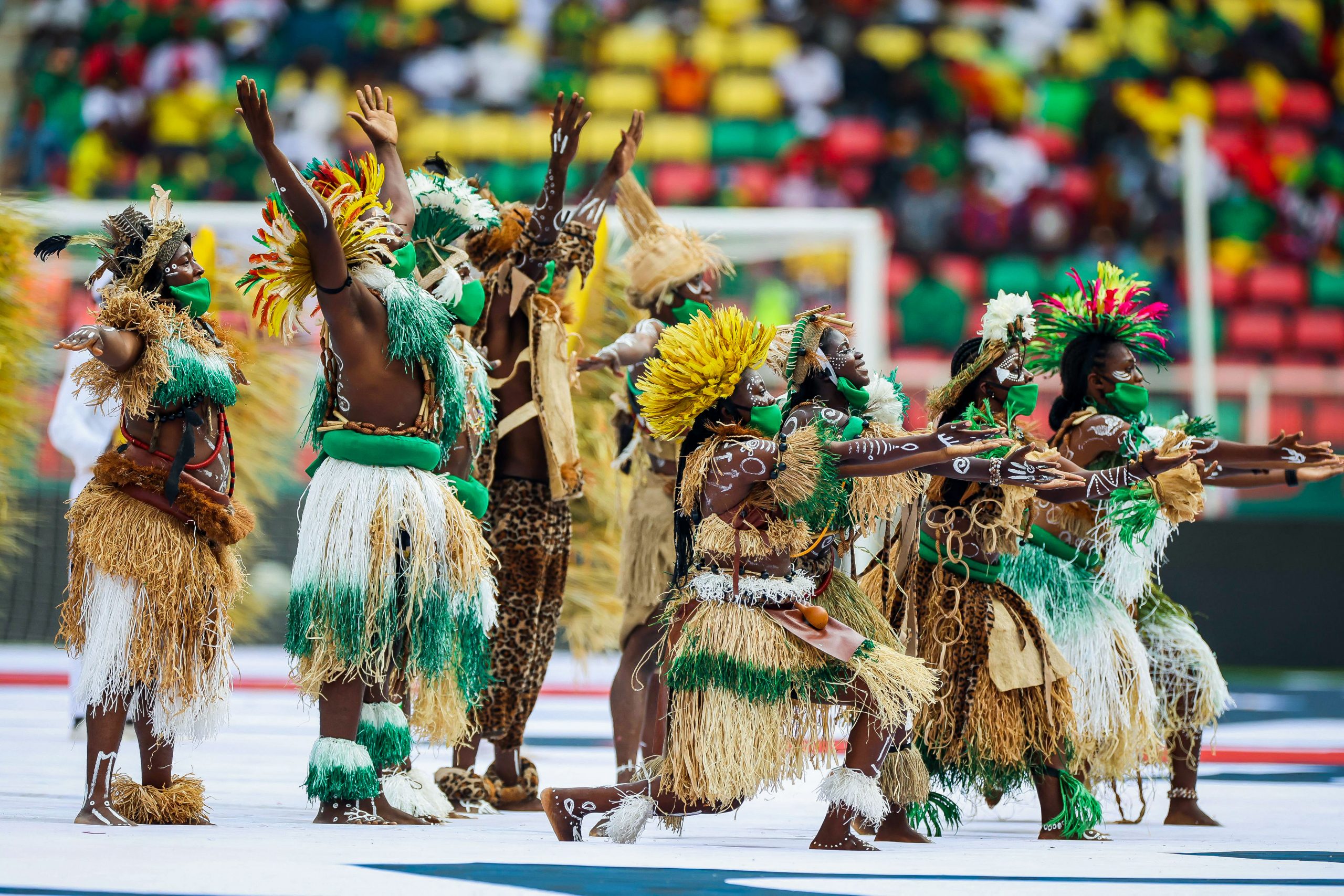 Waa kuwee Group yada ugu fudud ee loo maro isreeb-reebka,iyo kuwa aaday dariiqa ugu adag ee lagu hanto koobka qaramada qaarada Africa ?