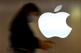 Qiimaha suuqa saamiyada Apple ayaa hoos uga dhacay $2 trillion markii ugu horreysay tan iyo bishii Maarso 2021