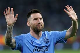 Lionel Messi ayaa ku biiray kooxda ka ciyaarta horyaalka MLS ee Inter Miami kadib markii uu ka tagay kooxda PSG