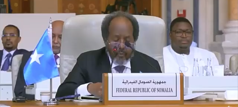 Daawo Hadal-Jeedinta Madaxweyne Xasan Sheekh ee Shirka  Carabta iyo Islaamka