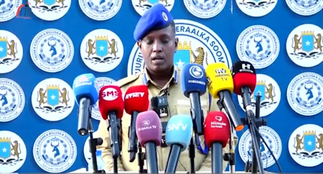 Daawo: Booliska Somalia oo sheegay in ay gacanta ku dhigeen dhagarqabayaal ka tirsan Alshabaab