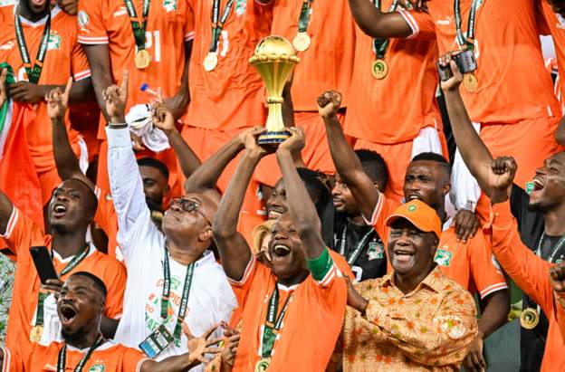 Ivory Coast ayaa sadaxeysatay Koobka Qaramada Afrika ooy finalki ku qaadeen garoonkooda.