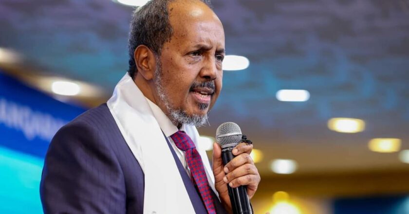 Madaxweyne Xasan Sheekh Oo Ka Qeybgelaya Bandhigga Sanadlaha ee Waxqabadka Dowladda