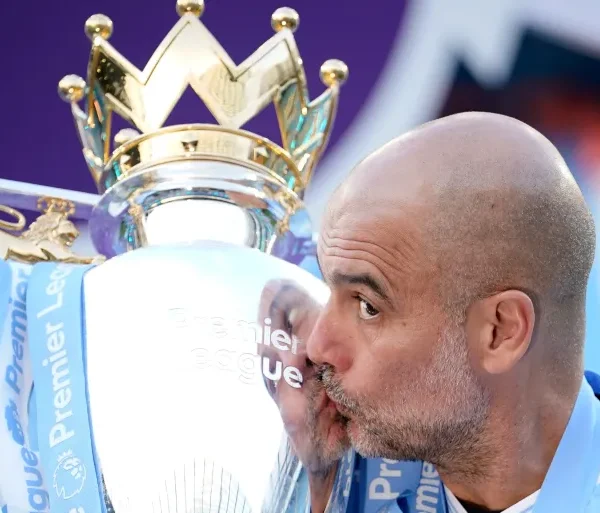 Guardiola ayaa qandaraas hal sano ah u saxiixaya Manchester City+