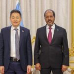 kulan Villa Somalia ku dhex-maray Xasan iyo Xue Bin