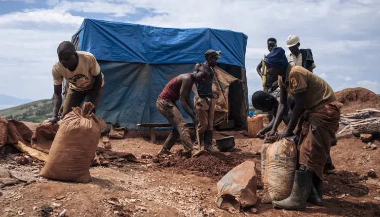 Why has DRC filed criminal charges against Apple over ‘conflict minerals’?