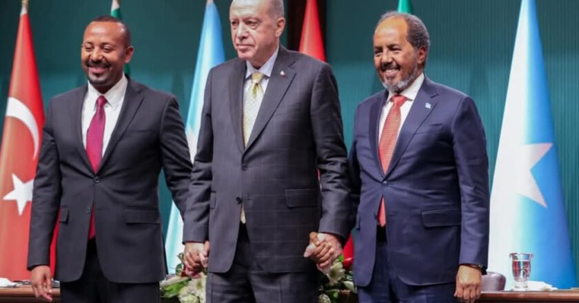 Maalmo kadib Bayaankii Ankara ee Somalia iyo Itoobiya, Muqdisho waxay Adisababa ku eedeysay faragalin Milatari