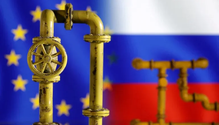 Russian gas flow to Europe via Ukraine stopped: Who does it hurt?